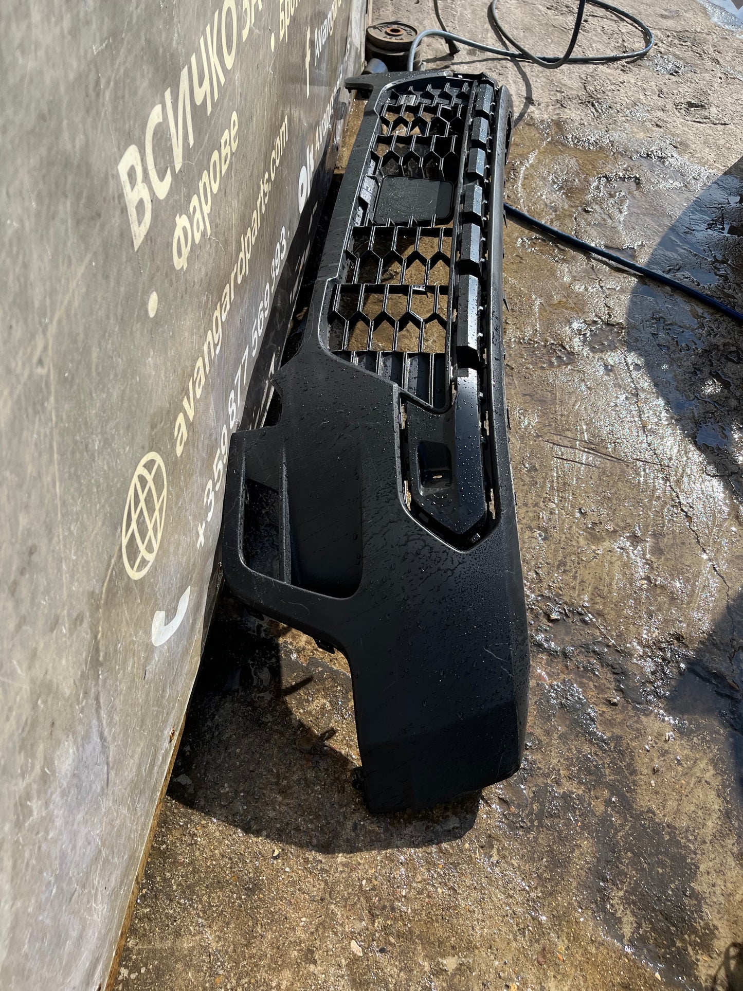 Решетка Jeep Avenger 22-