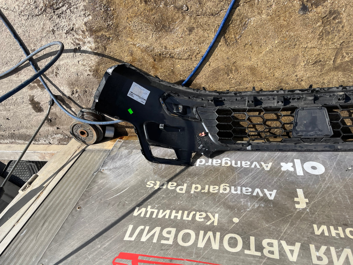 Решетка Jeep Avenger 22-