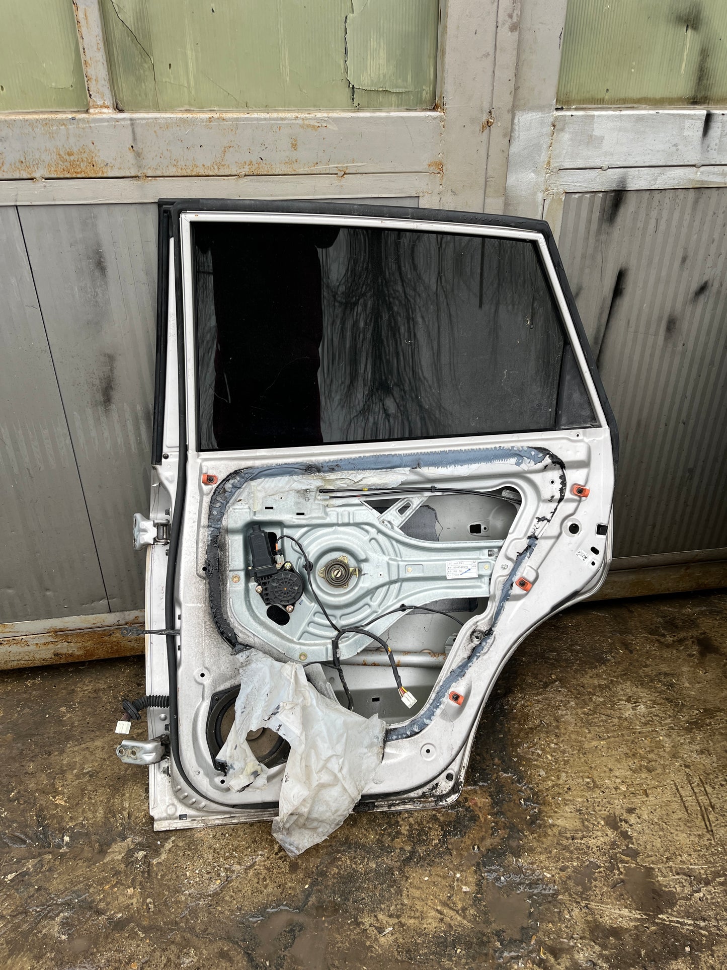 Врата Hyundai Tucson 2006г.