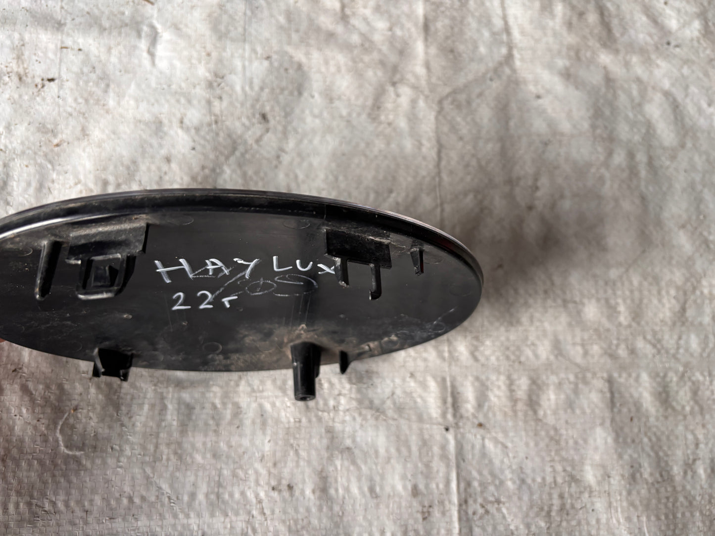 Емблема предна • Toyota Hilux (2020–2023)