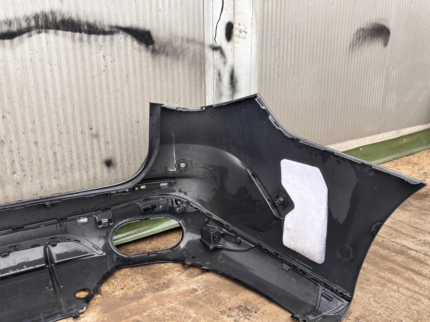 Задна броня • Mercedes-Benz E-Class W214 (2023–)