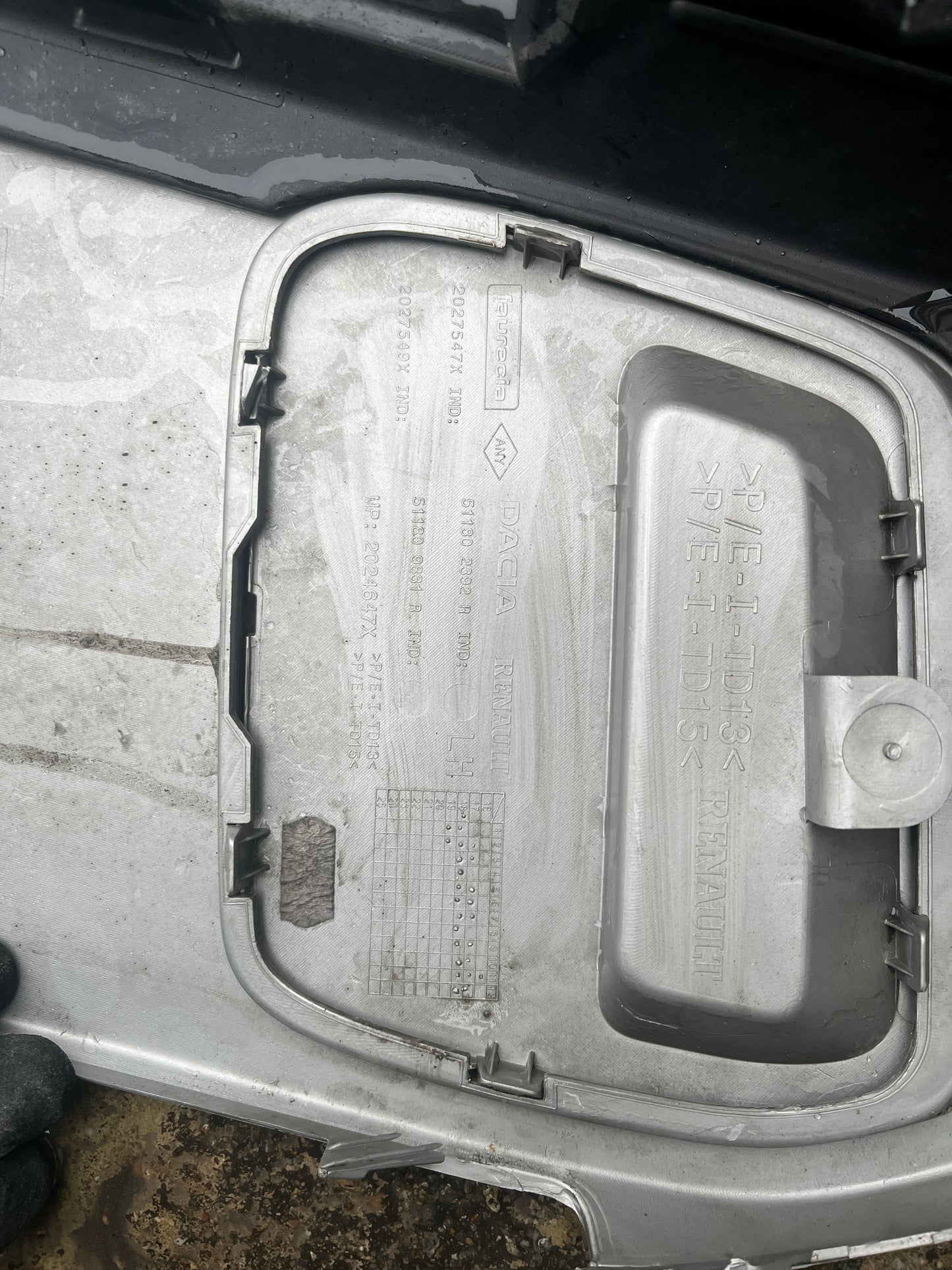 Предна броня Dacia Duster от 2017