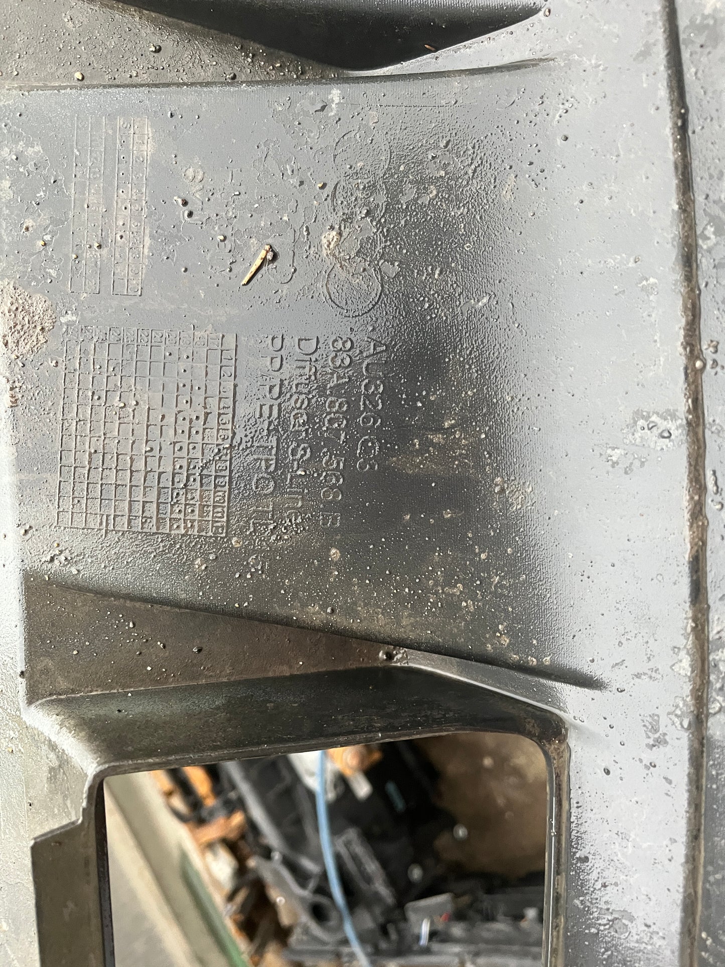 Дифузьор Audi Q3 S-line 19-