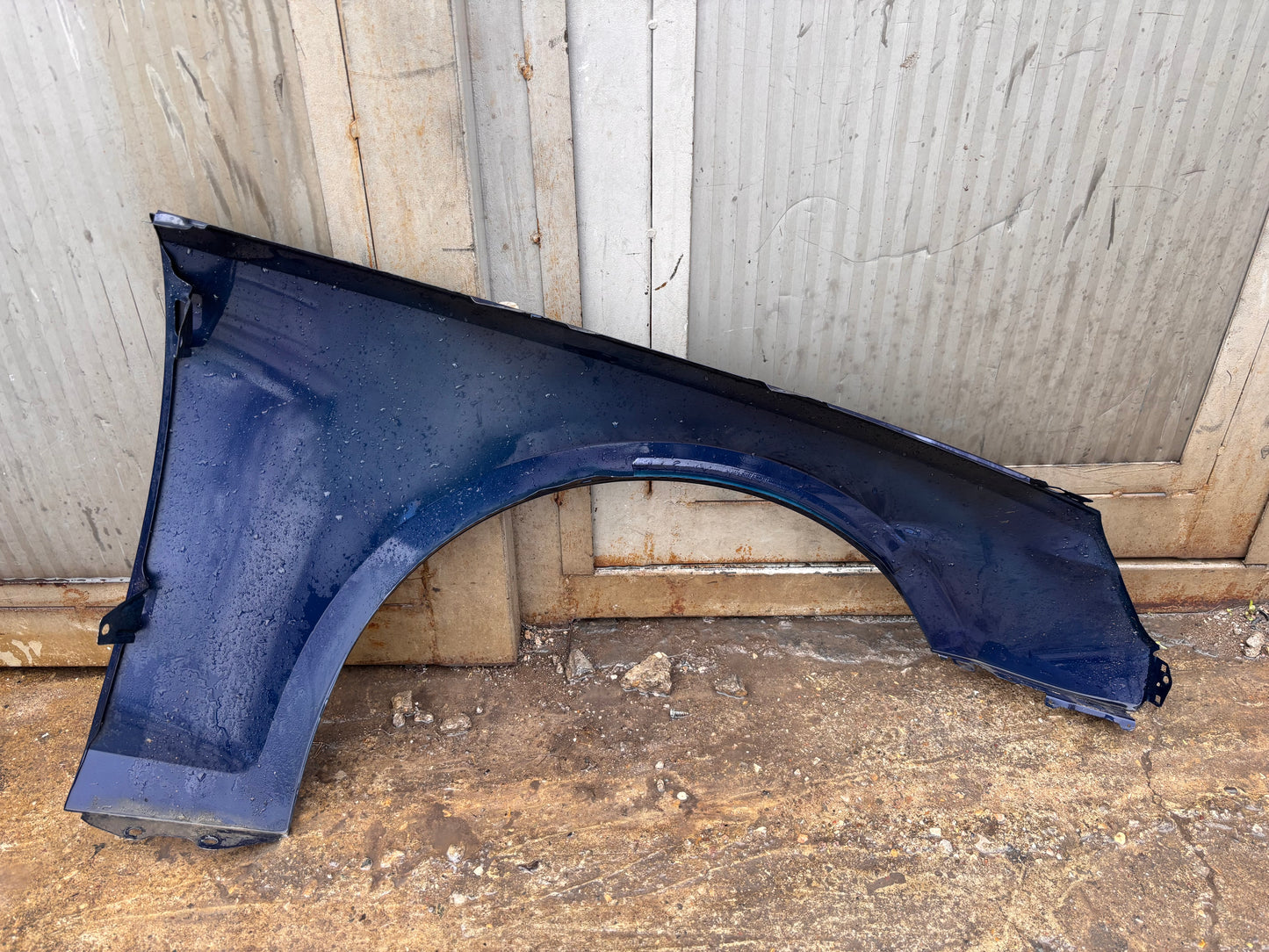 Калник преден десен • Audi A4 • B9 • 2019–2022