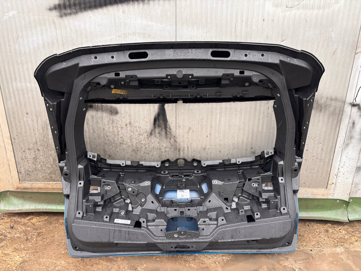 Багажна врата • Opel Astra L GS