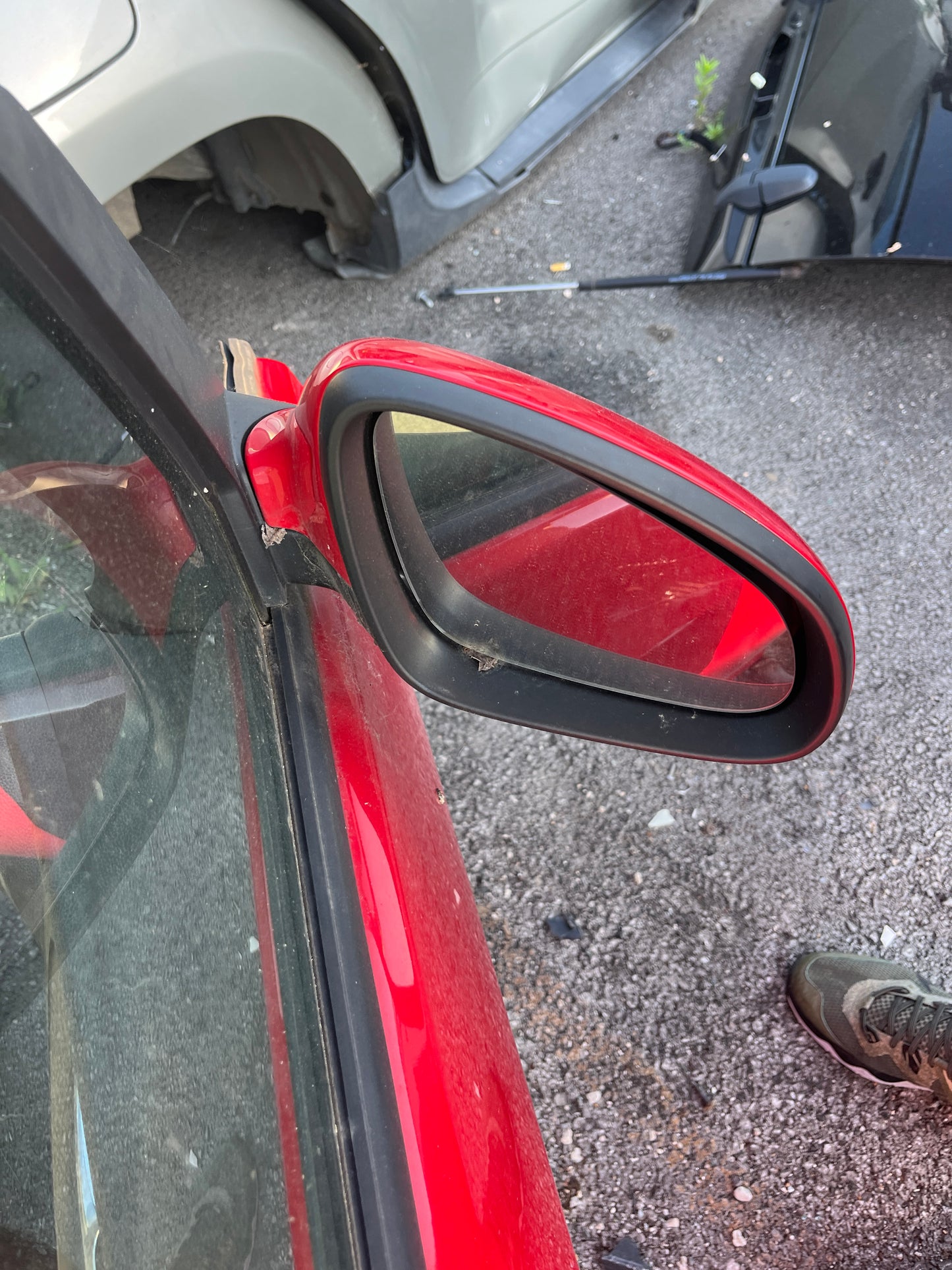 огледало Opel Astra J 2014г.