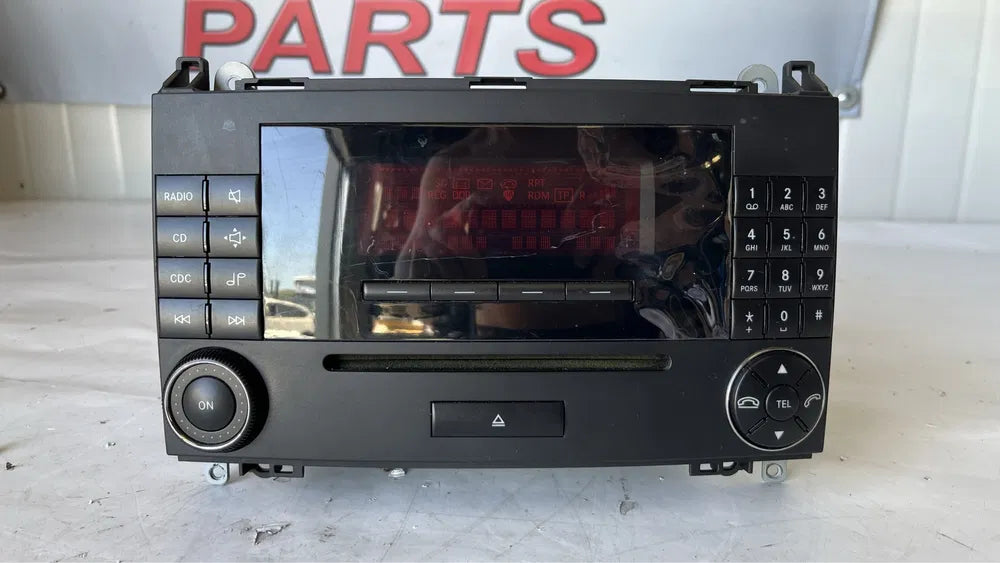 Радио и CD плеър Mercedes A class W169