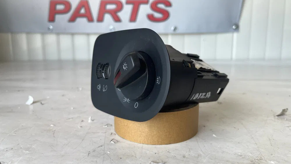 Части от интериор Seat Ibiza 4 (2008-2019)