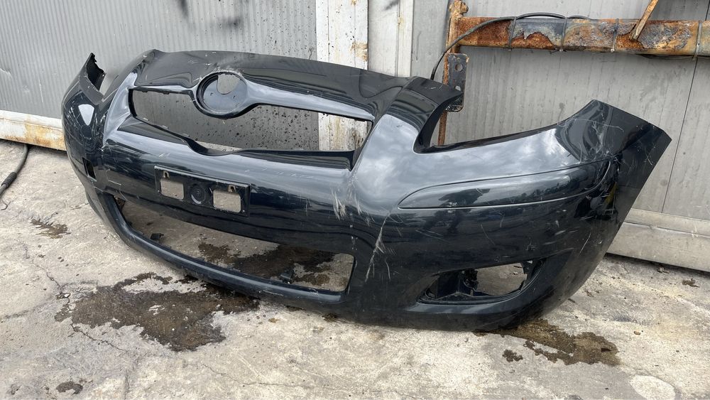 Предна броня Toyota Yaris 2009-2011