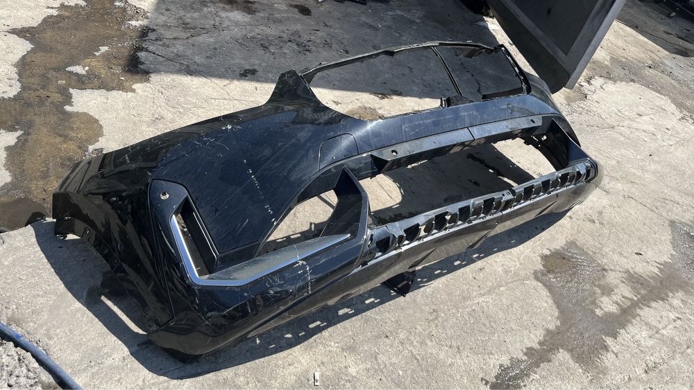 2 броя предна броня BMW X1 2022