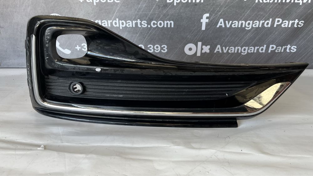 Дясна решетка Ford Galaxy Mk3