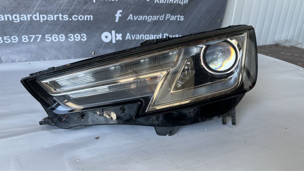 2 броя ляв и 1 брой десен фар Audi A4 B9 (2015-2019)