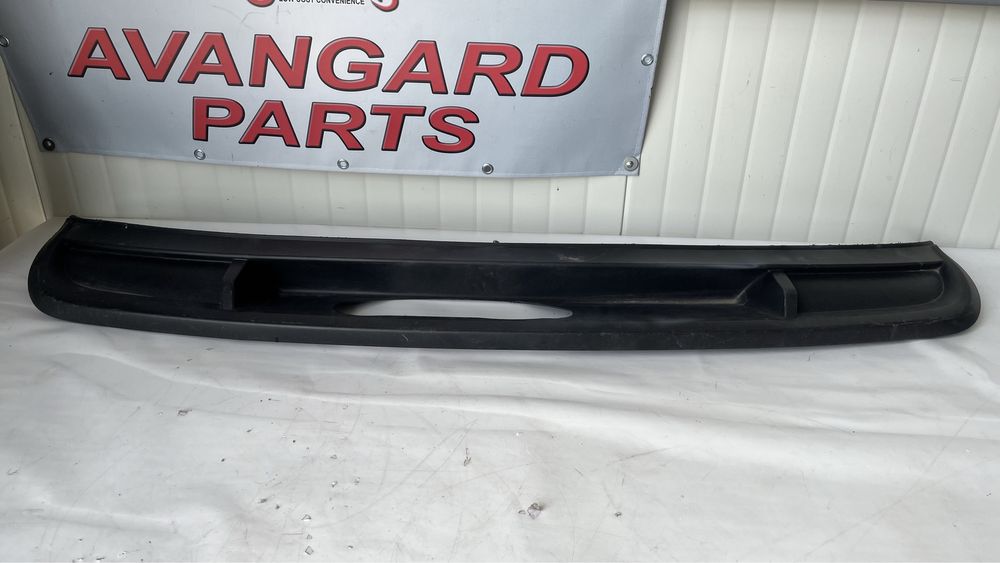 Спойлер задна броня Volkswagen Sharan