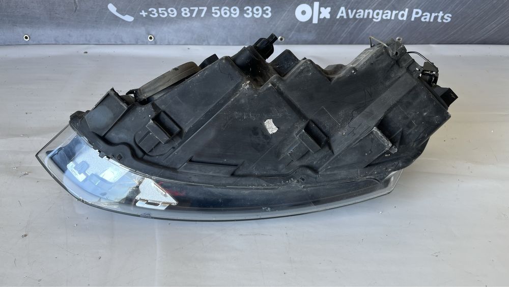 2 броя десен фар Volkswagen Polo