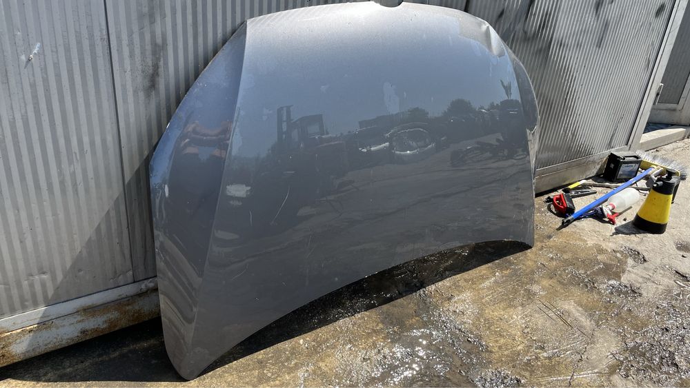 Преден капак VW Touran 2015-.