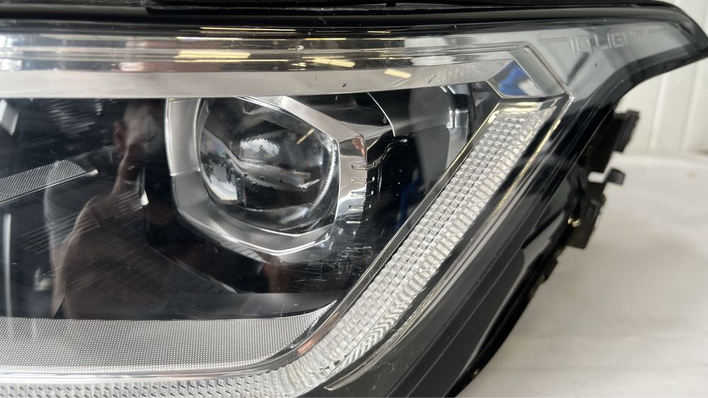 Ляв фар Volkswagen Tiguan 2 2019-