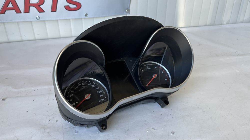 Километраж Mercedes X W470