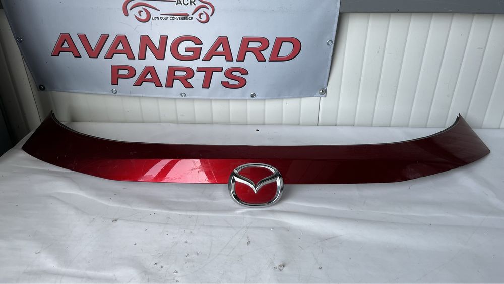 2 броя лайстна от багажна врата Mazda CX30 2019-, CX5 2018-