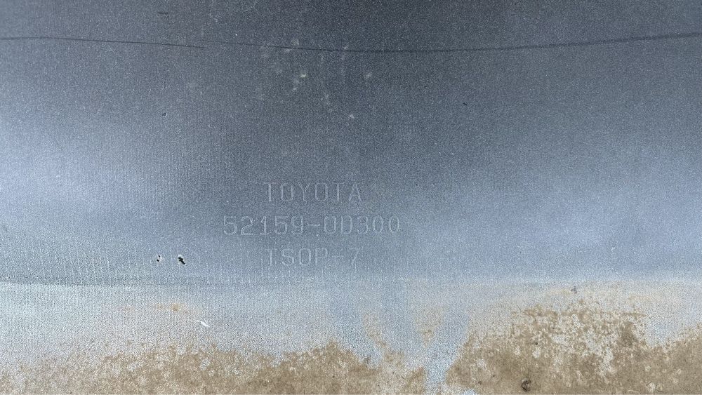 2 броя задна броня Toyota Yaris 3 2011-