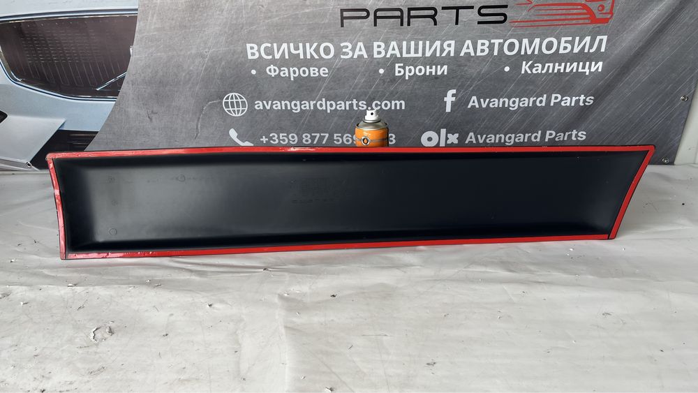 Лайстна за задна лява и предна лява врата Dacia Duster 2010-2017