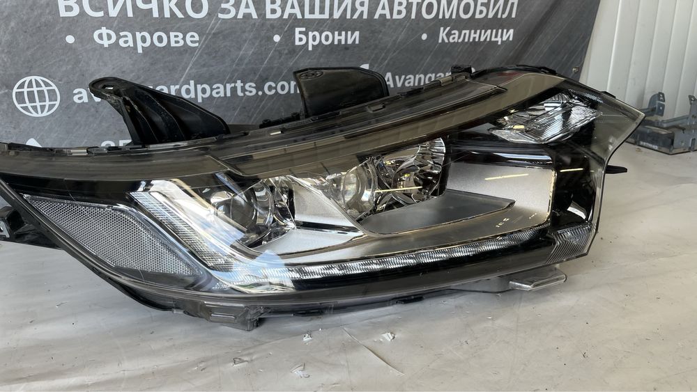 Ляв и десен фар Mitsubishi Outlander 2013-2021