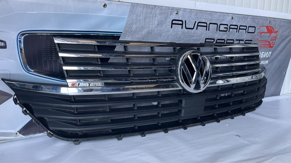 2 броя решетка Volkswagen T6.1 2020г