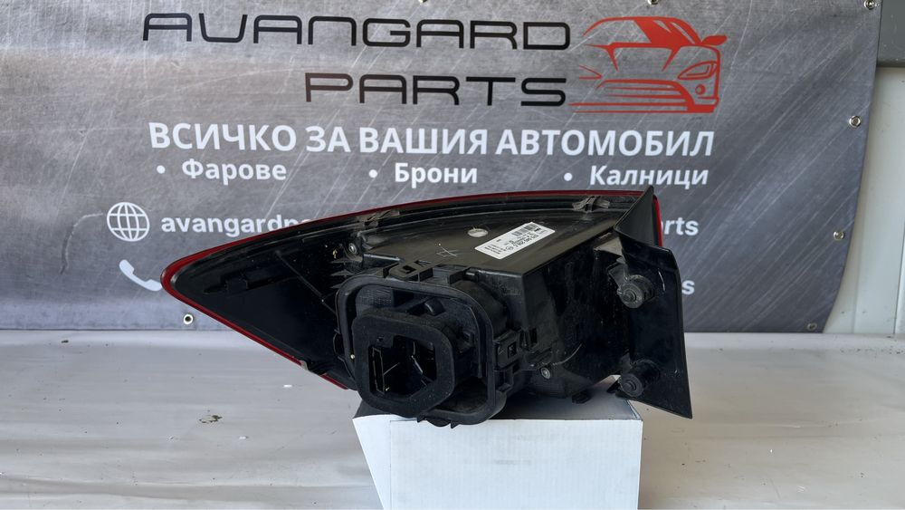 Ляв и десен стоп Seat Ateca