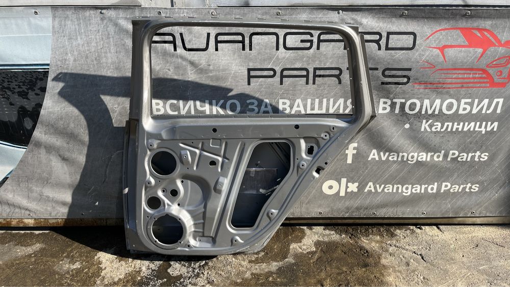 3 броя задна дясна врата Skoda Octavia 3