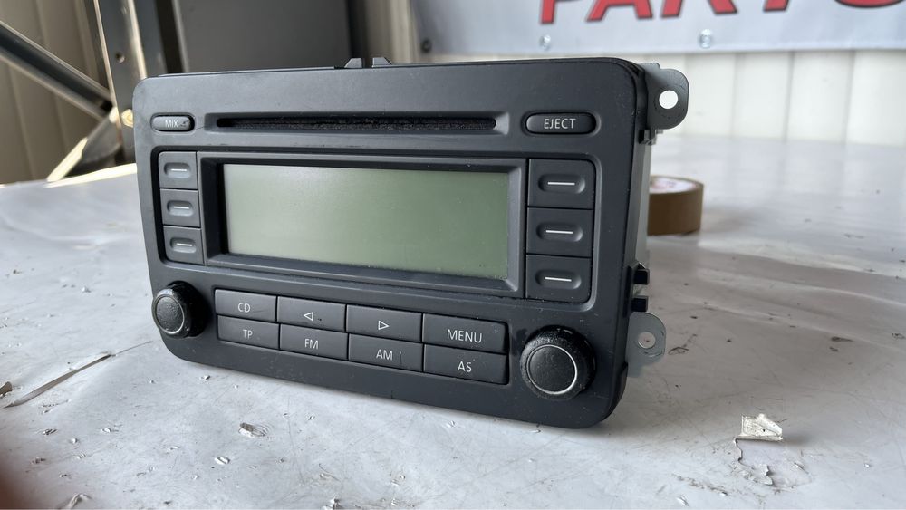 Радио/CD player Volkswagen Golf 5 (2003-2008)