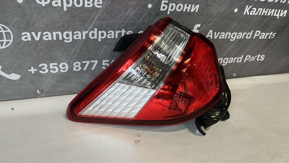 Ляв стоп Toyota Yaris 3 (2014-2020)