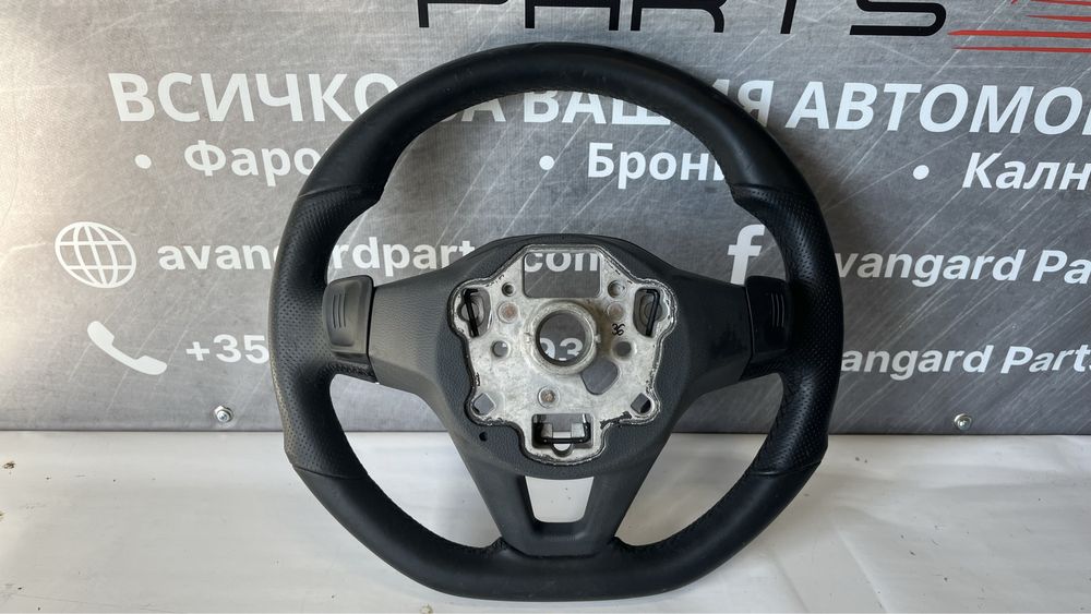 2 броя волан VW Golf 8 2019-