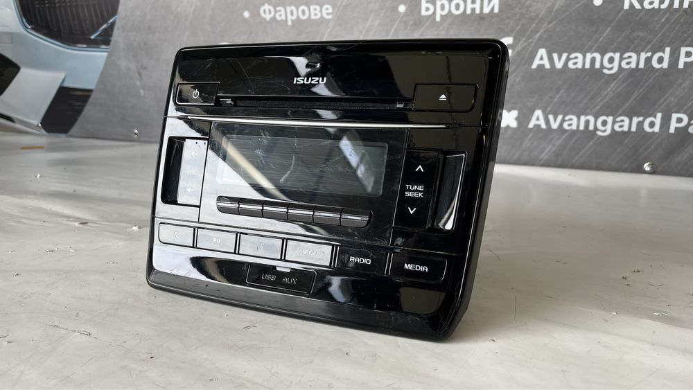 CD/радио плеър Isuzu D-Max 2020-