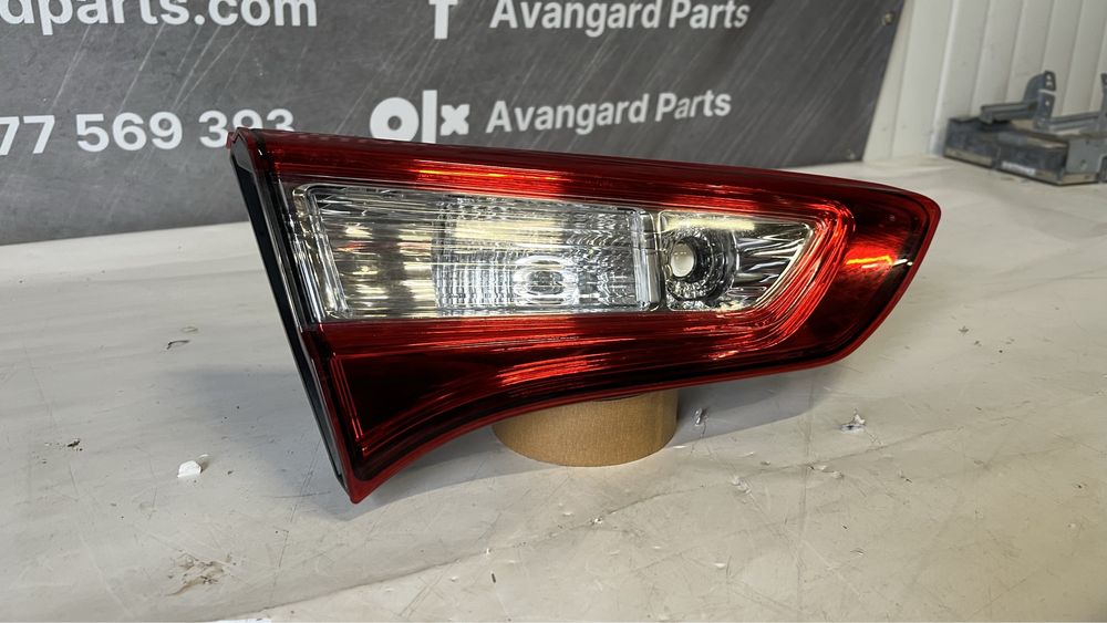 Десен стоп Toyota Yaris