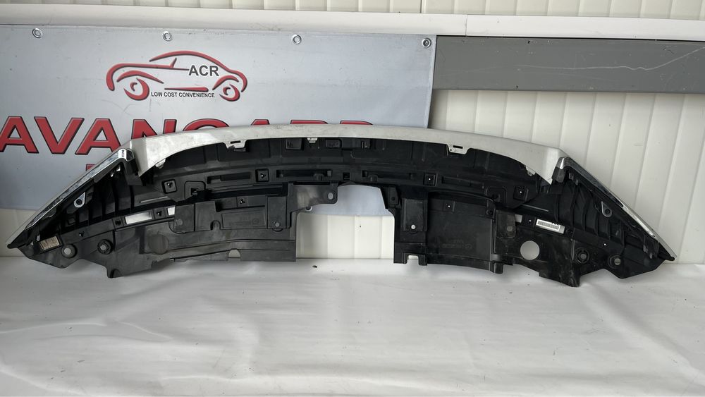 Панел над фаровете Mazda MX-30