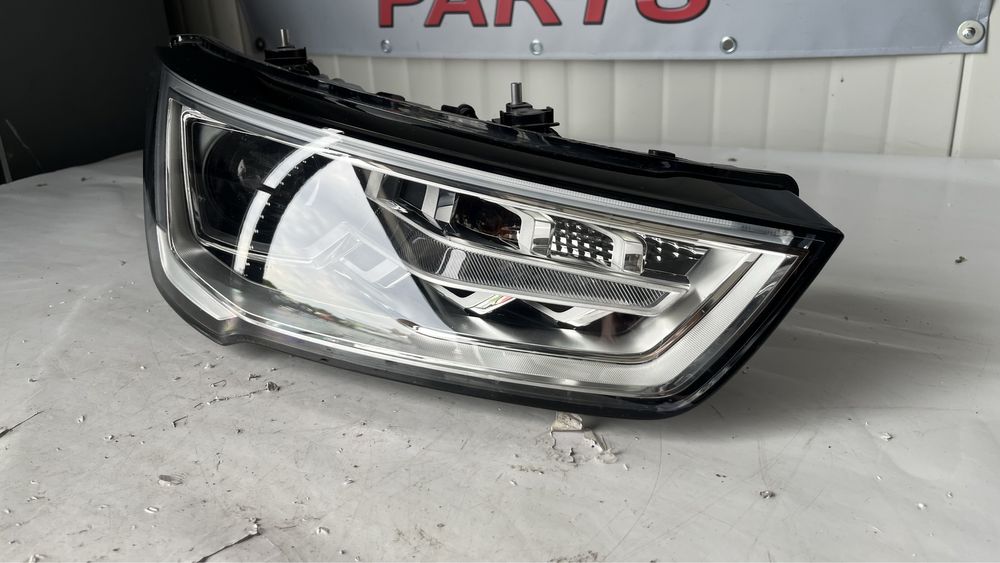Десен фар Audi A1 (2016-2018)