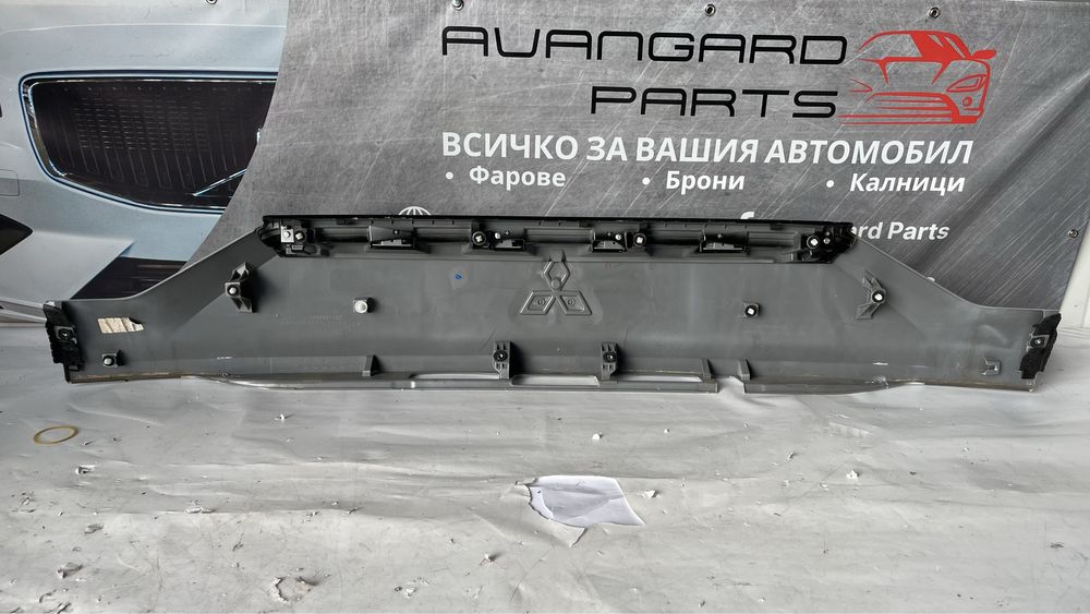 Панел на задна врата/багажник Mitsubishi Eclipse Cross 2018-2021