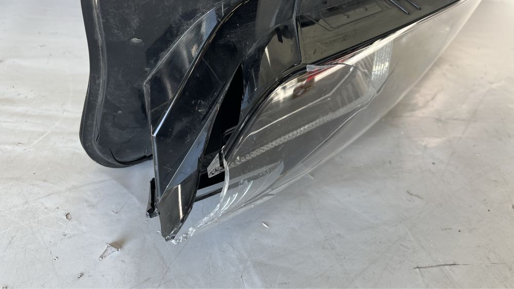 Десен фар BMW X1 U11 2023-