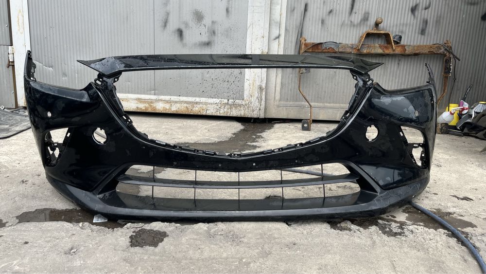 2 броя предна броня Mazda CX3 2015-