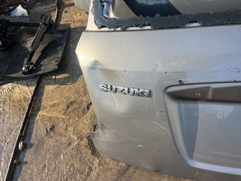 Капак,багажник Suzuki SX4