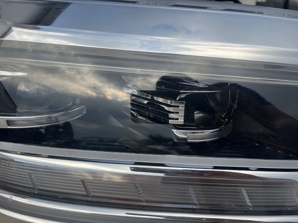 Фар Volkswagen Crafter десен Full Led