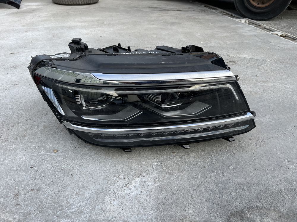 Фар Volkswagen Tiguan Full Led 16-