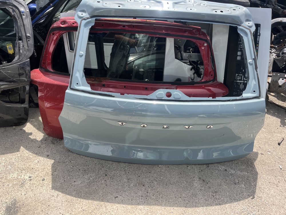 Капак,багажник,врата Volvo XC40 2бр