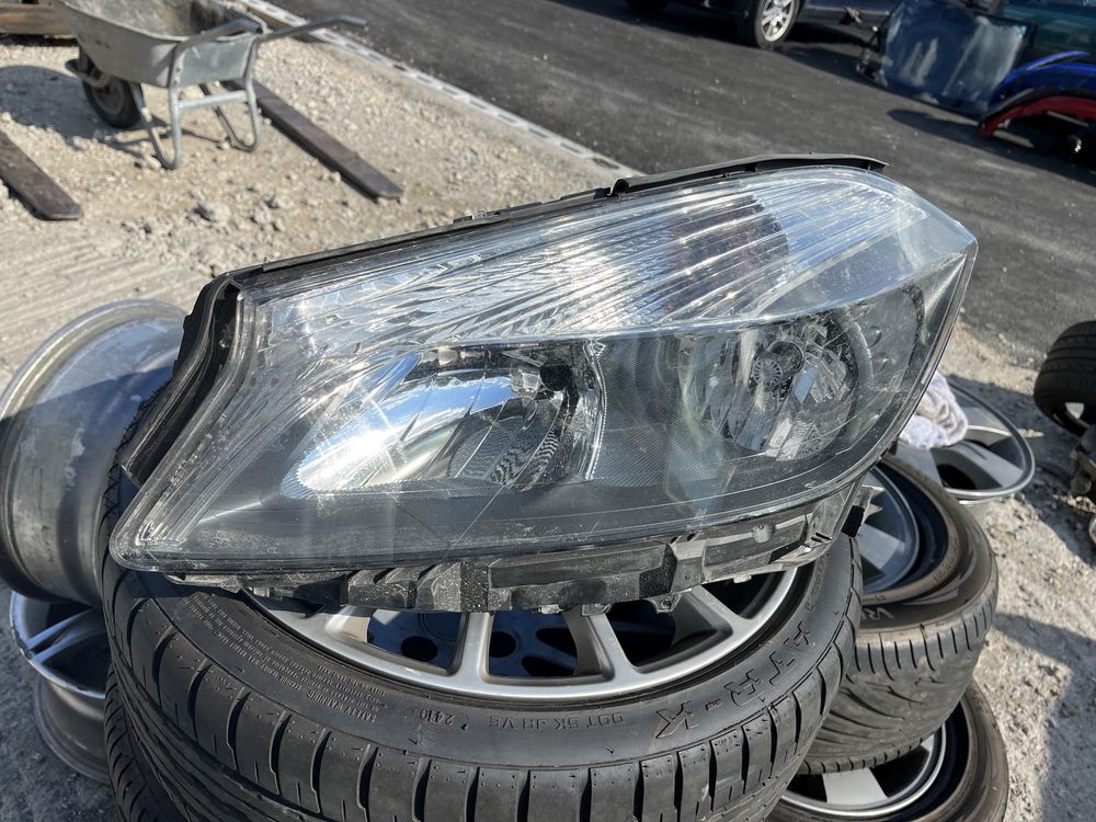 Фар Mercedes A class 2012-