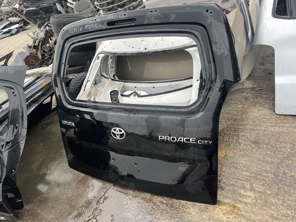 Капак/багажник Toyota Proace