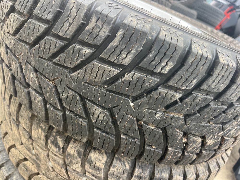 Гуми 205 65 16C Nokian