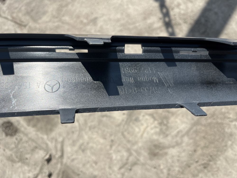 Решетка Mercedes GLA