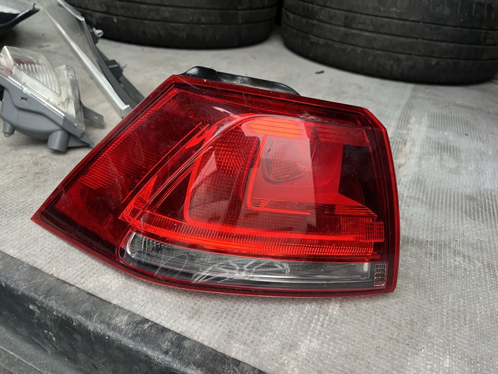 Стоп Volkswagen Golf 7 ляв 3броя