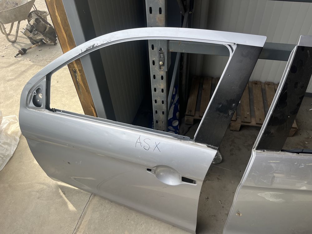 Врата лява Mitsubishi ASX 2010-
