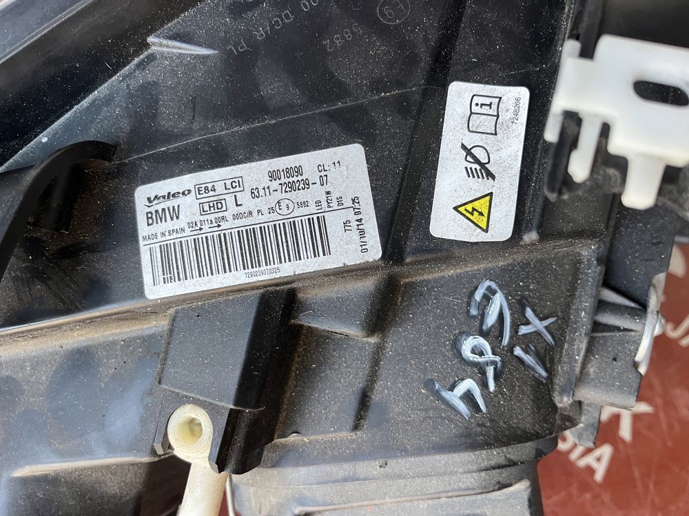 Фар BMW X1 E84 Face