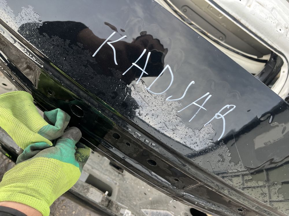 Капак,багажник Renault Kadjar